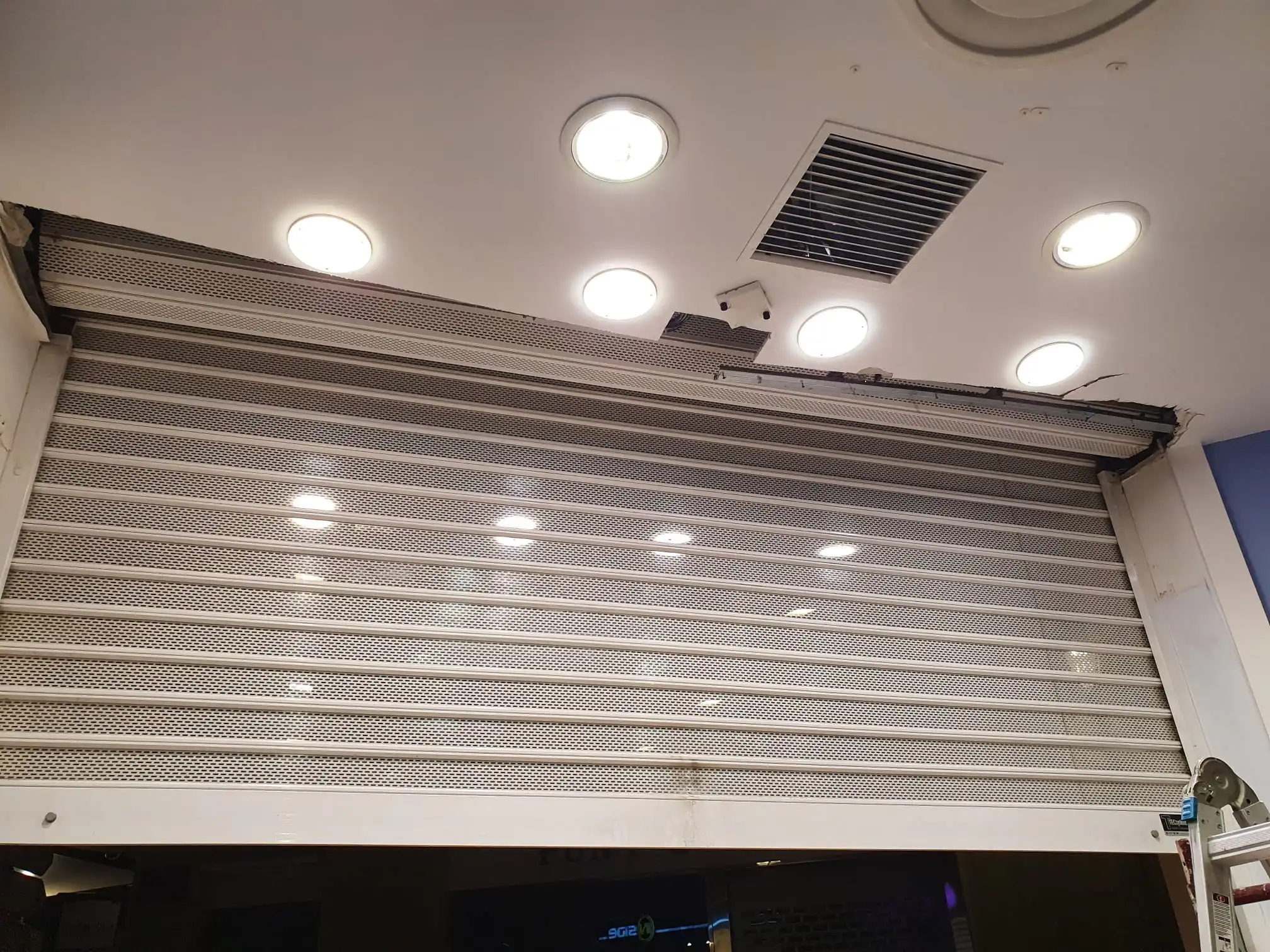 Mantenimiento de persianas metálicas en Torrevieja Reparacion de persianas metálicas Torrevieja